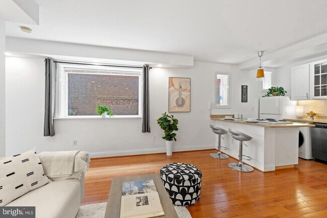 Foto del edificio - 1125 12th St NW