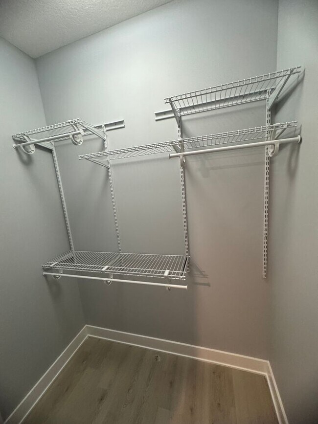 Foto del edificio - 2 Bedroom 2 bath Townhome in East Moline