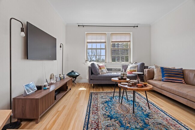 Foto del edificio - 1496 Beacon St