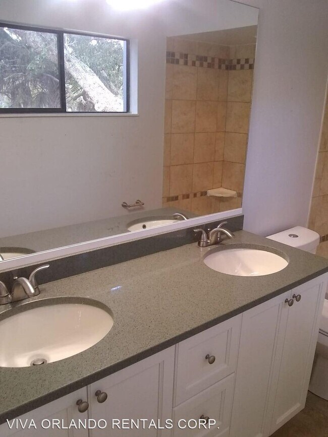 Building Photo - 4 br, 2.5 bath House - 119 Laurel Oak Dr