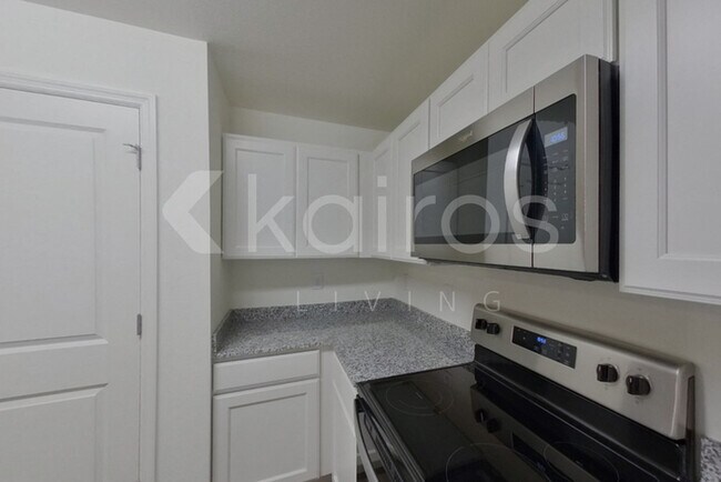 Foto del edificio - 2425 Crockett St