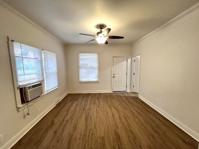 Foto del edificio - 3323 Halsted St