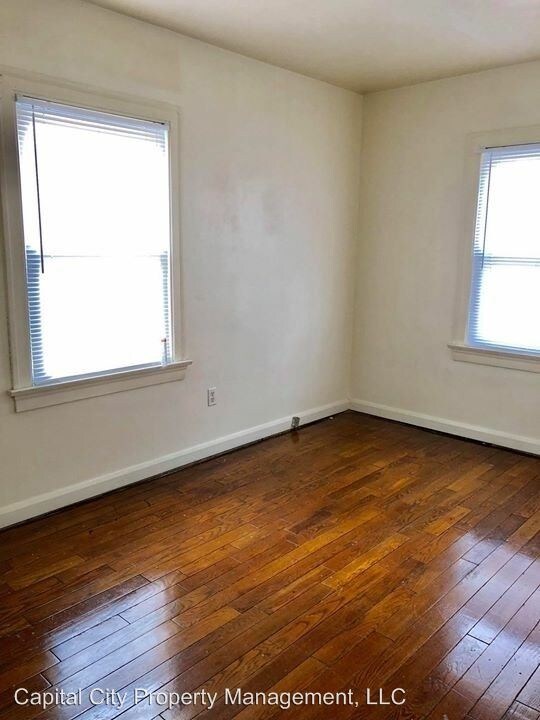 Building Photo - 3 br, 1 bath House - 2137 E Monroe