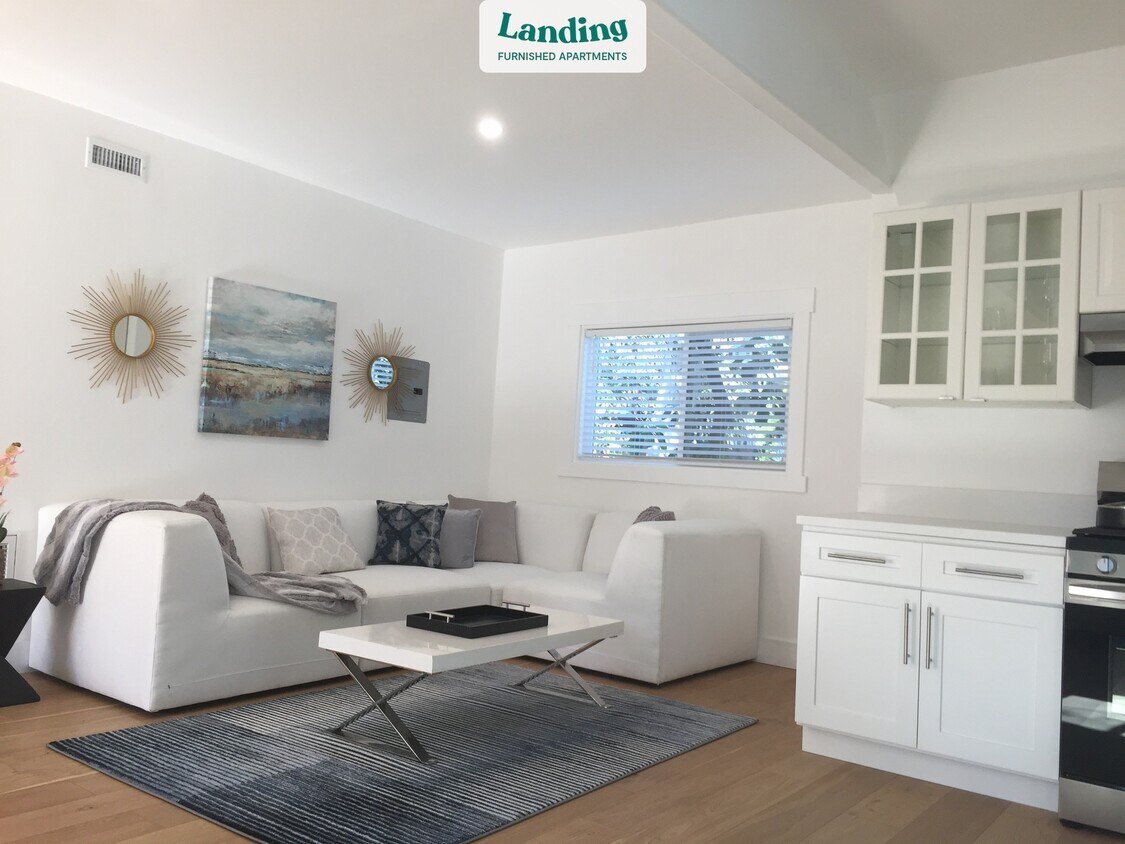 2011 Echo Park Ave Unit 2011.1276111, Los Angeles, CA 90026 Room for