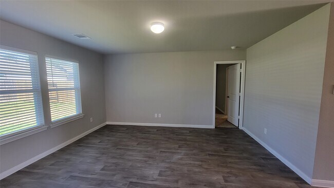 Building Photo - 15027 Sorrento Bay Ct