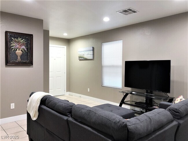 Foto del edificio - 5544 Donaldson Ct