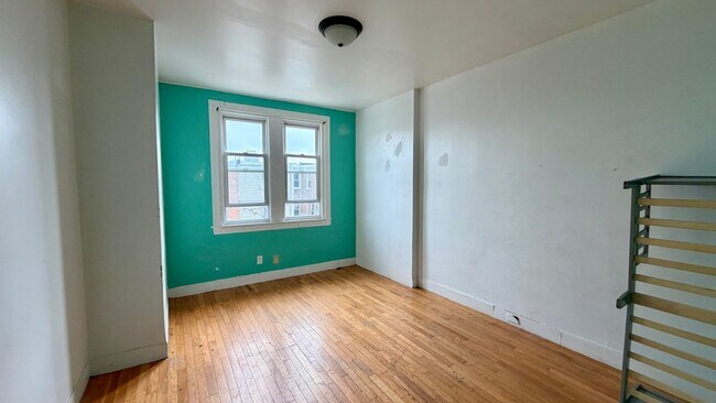 Building Photo - 745 Smylie Rd