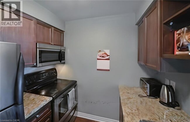 Building Photo - 2379 Central Park Dr