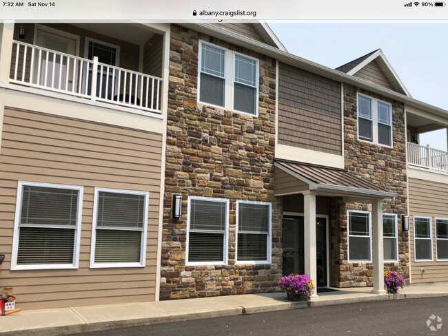 Building Photo - 3 Gaffers Ct