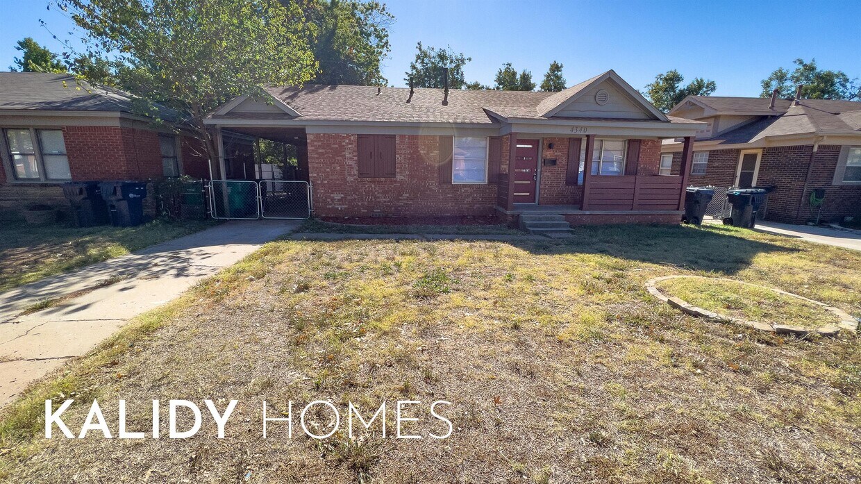 Foto principal - 4340 NW 16th Terrace