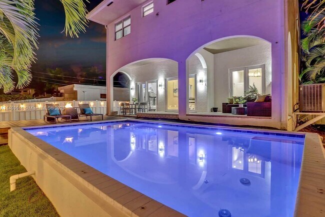 Foto del edificio - 741 N Southlake Dr