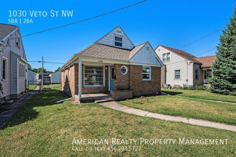 Foto principal - 1030 Veto St NW