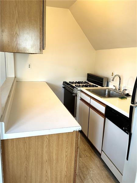 Foto del edificio - 5915 Alder St