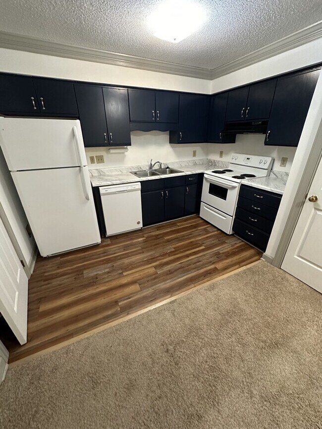 Foto del edificio - 3502-202 Ivy Commons Drive