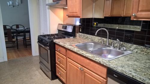 kitchen before remodel - 2303 Goldsmith St