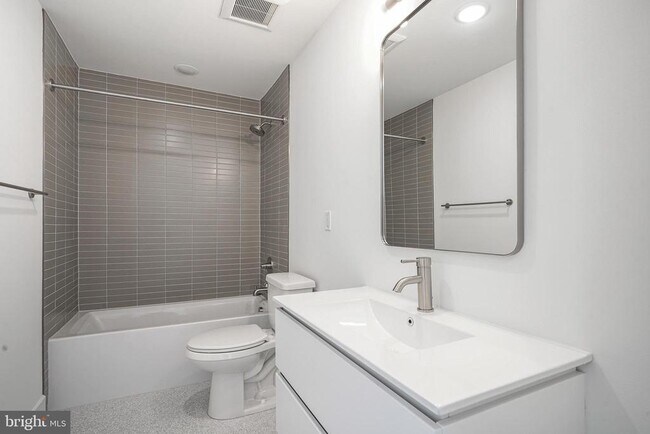 Foto del edificio - 2654 Coral St