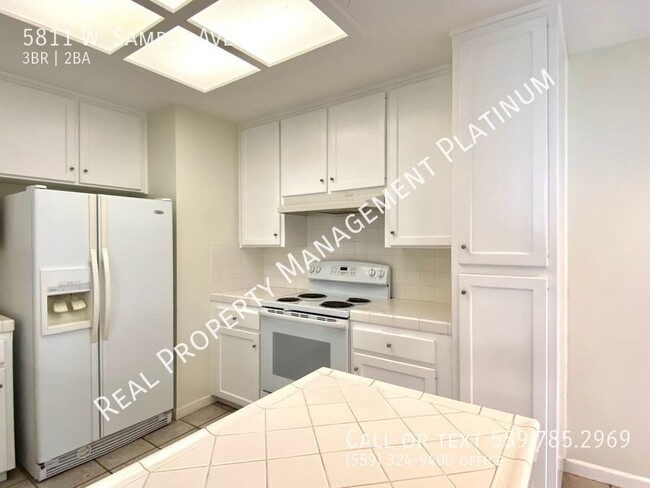 Building Photo - $2,095 Polk & Sierra, 3 Bedrooms - W. Samp...