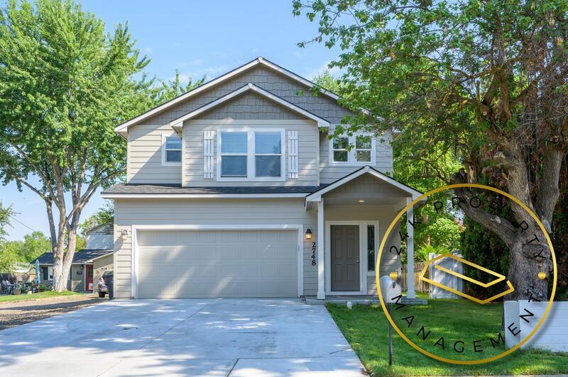 Foto principal - 2748 Lemhi St