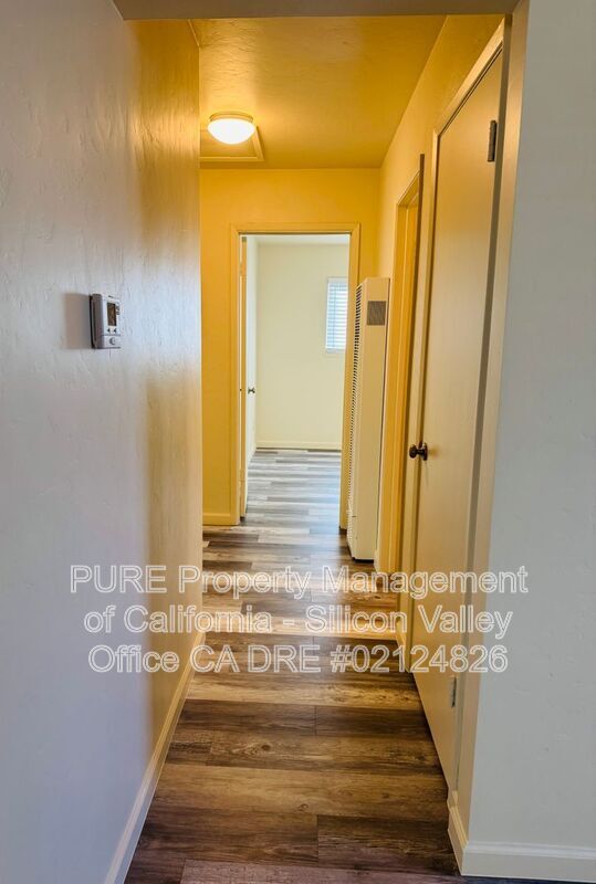 Foto del edificio - 569 Green Valley Rd