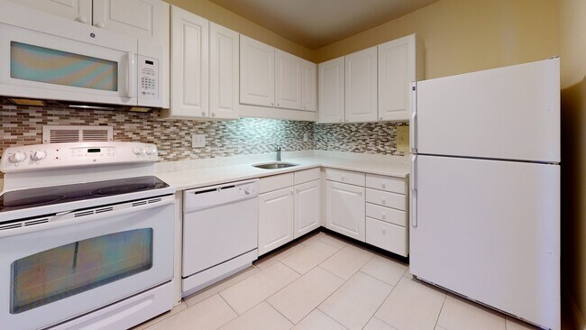 Foto del edificio - 16 Monmouth Ct