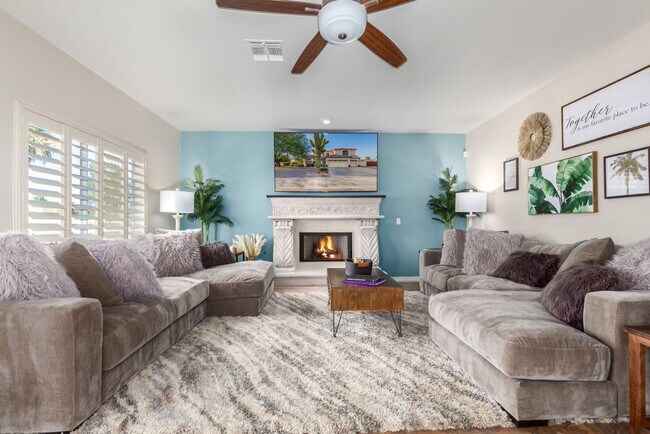 Foto del edificio - 2130 E Finley St