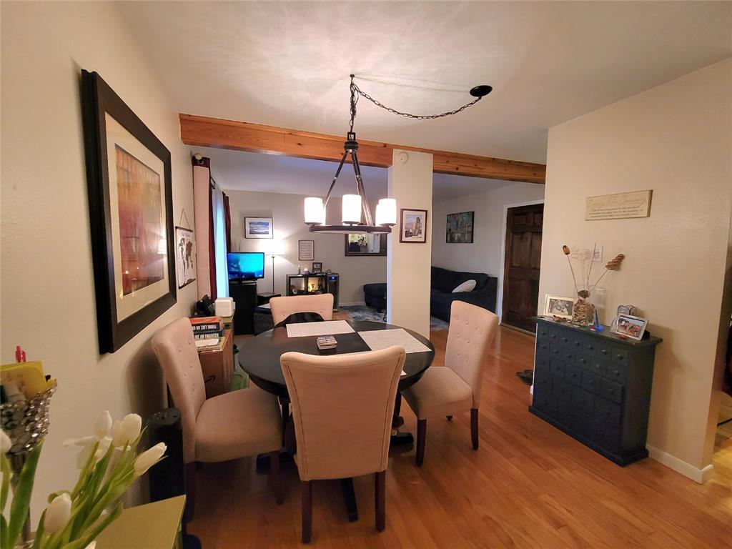 Foto principal - 6910 Hart Ln