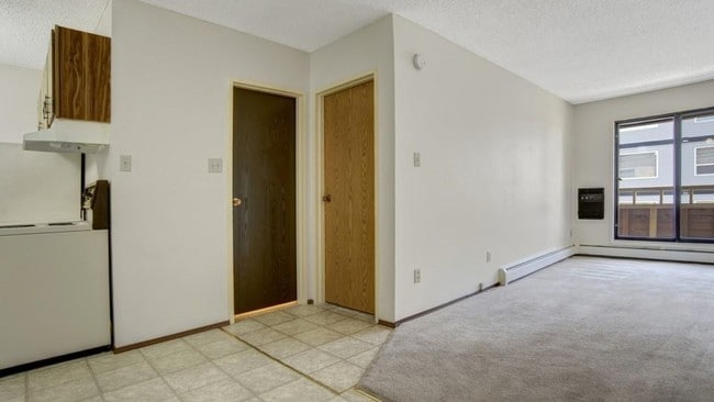 Interior Photo - Hillcrest