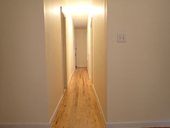 Building Photo - 524 Lafayette Ave