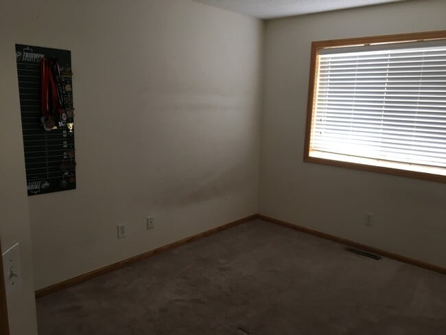 Foto del edificio - 17320 River Birch Ln