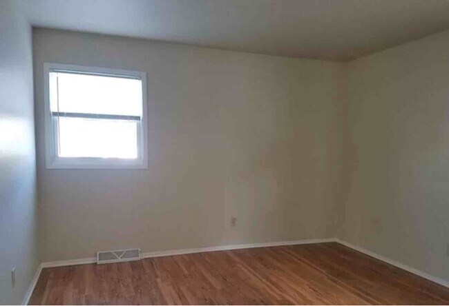 Building Photo - 1744 S 63rd St