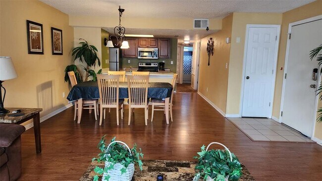 Foto del edificio - 2745 N Poinciana Blvd