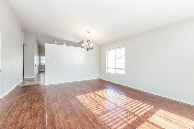 Foto del edificio - 6333 Winter Valley Ct