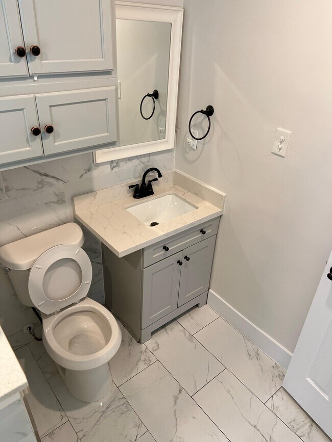 Foto del edificio - 9722 Galston Ln