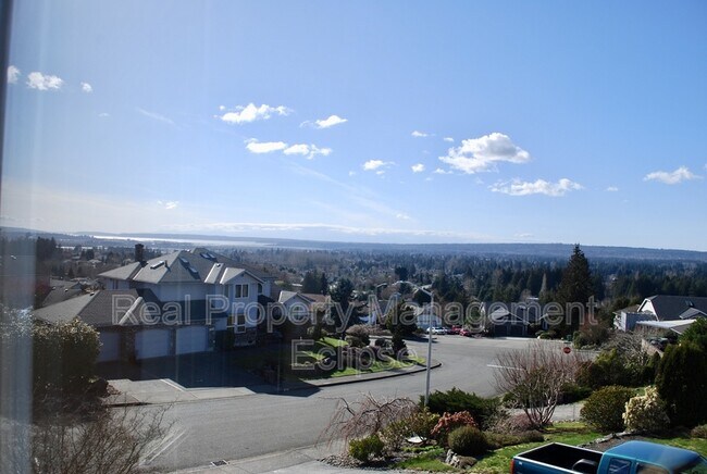 Foto del edificio - 7301 77th Dr NE