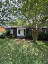 Building Photo - 1033 Dorgan St
