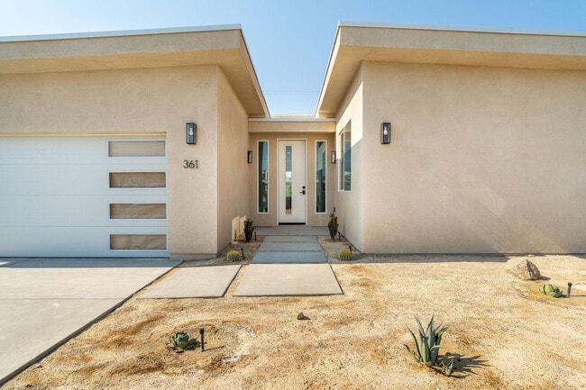 Building Photo - 361 W Sunview Ave