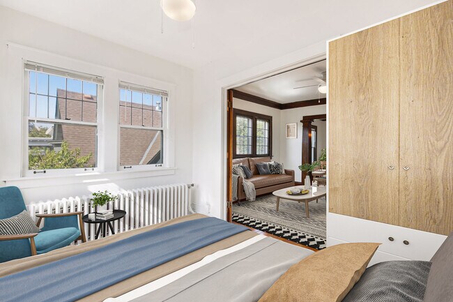 Foto del edificio - 2415 Harriet Ave.