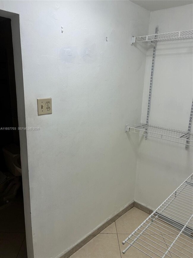 Building Photo - 1450 SW 73rd Pl