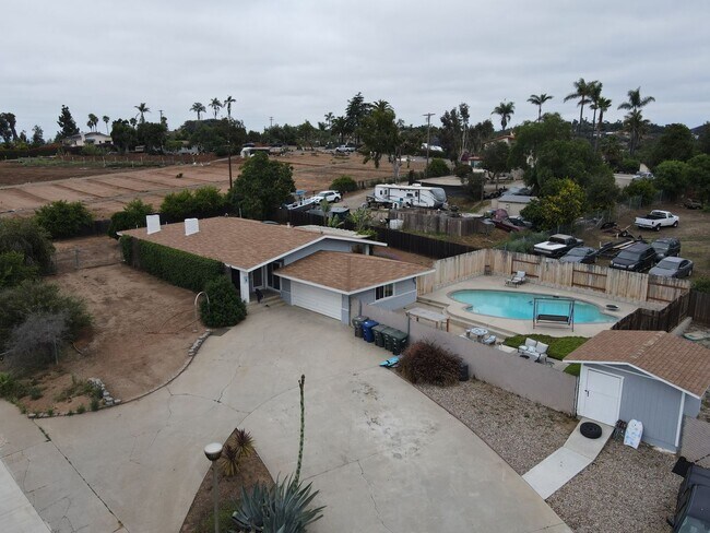 Foto del edificio - RURAL CHARM ON TOP OF THE HILLS IN VISTA