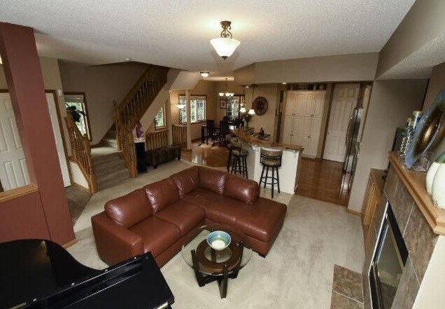 Foto del edificio - Fantastic, Newer 3bed/2.5bath Townhome*End...