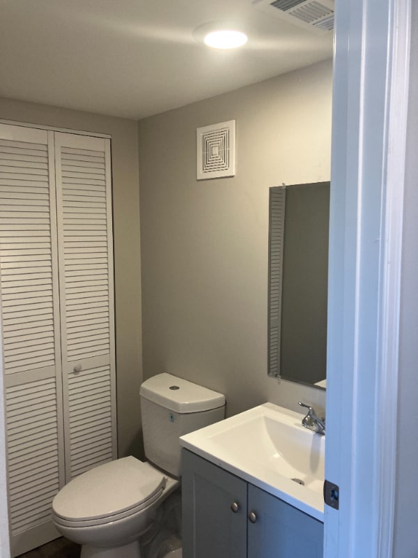 Foto del edificio - 893 Briar Creek Ct NE