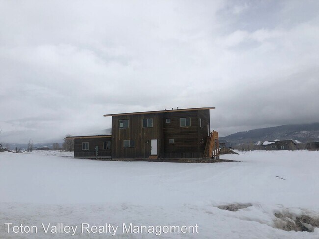 Building Photo - 3 br, 2 bath House - 691 Rainbow Loop
