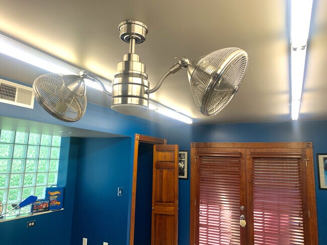 Building Photo - Bat Cave 57 Miller