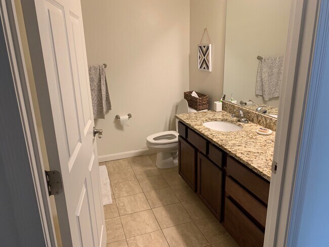 Foto del edificio - Stratford Court Apartments