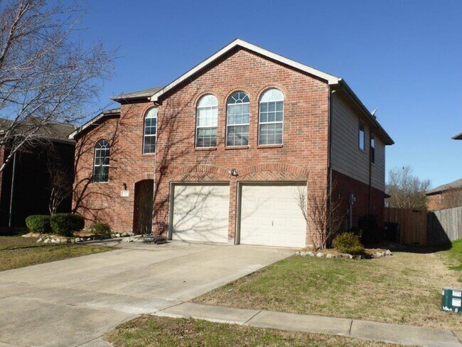 Building Photo - 512 Appaloosa Dr