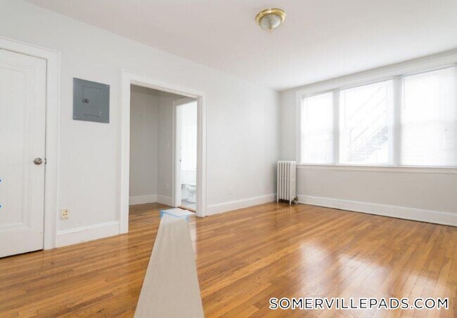 Foto del edificio - 136 Highland Ave