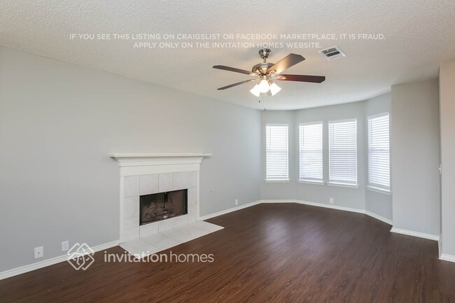Foto del edificio - 1400 Cloyne Dr