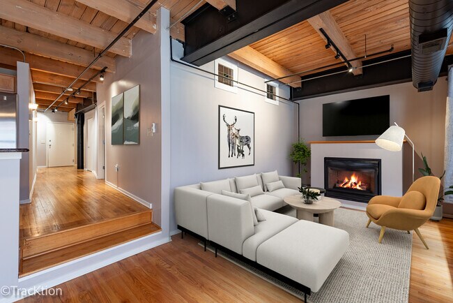 Building Photo - 420 W Ontario St