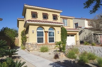 Building Photo - 35579 Domani Dr