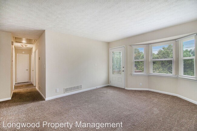 Foto del edificio - 3 br, 2 bath House - 2245 Rocklane Dr